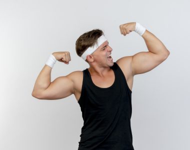 Man using steroids for muscle growth